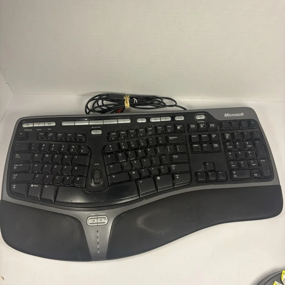 Microsoft Natural Ergonomic Keyboard USB 4000 v1.0 KU-0462 Tested Working